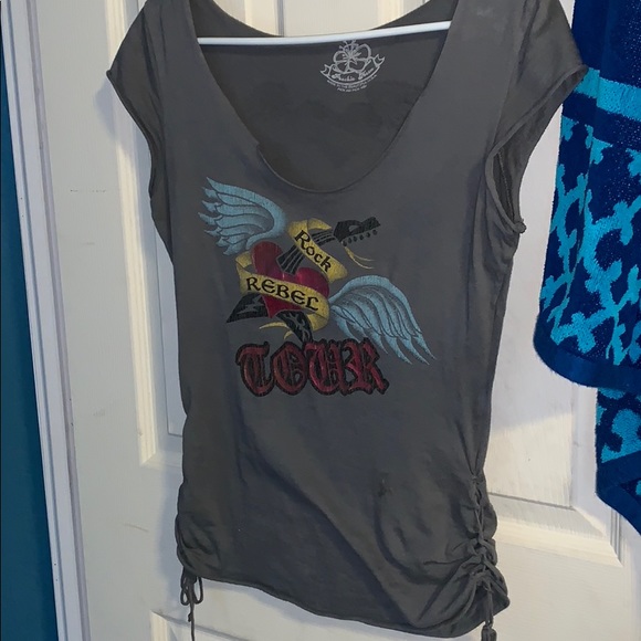 Peachie Keen (Nordstrom) Women’s Tee - Perfect for a Festival - Picture 5 of 5